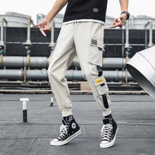 将图片加载到图库查看器，Streetwear Men&#39;s Multi Pockets Cargo Harem Pants Hip Hop Casual Male Track Pants Joggers Trousers Fashion Harajuku Men Pants
